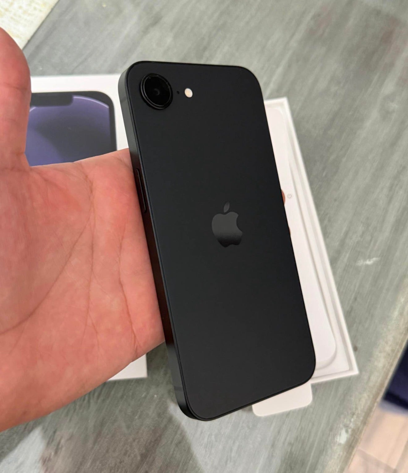 iPhone 17e 256gb